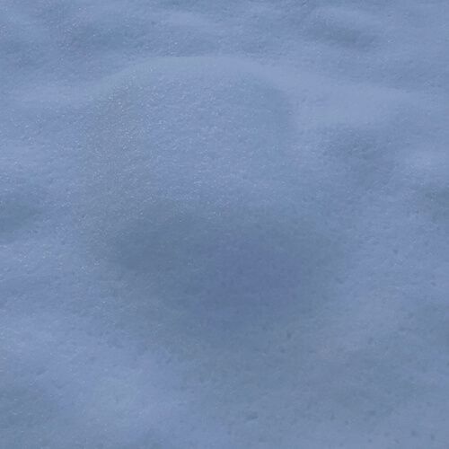 Manchon d'épissure CCM ONE recouvert de neige